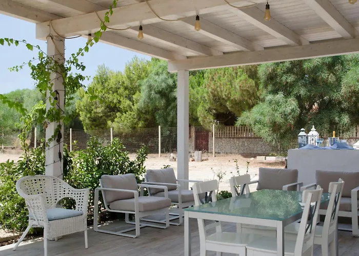 Tancredi's Seaside Holiday home Granelli